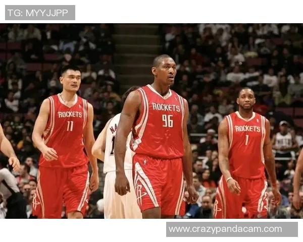 姚明现役时期的辉煌成就与对NBA的深远影响分析