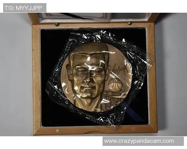 姚明独特纹身图案解析及其背后的故事与意义探讨