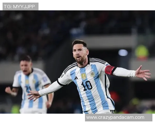 足球明星之间的深厚友情与赛场之外的温暖瞬间