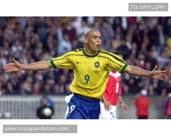 全球足球明星获奖排名前十揭晓谁将登顶成为最佳球员的荣耀之争