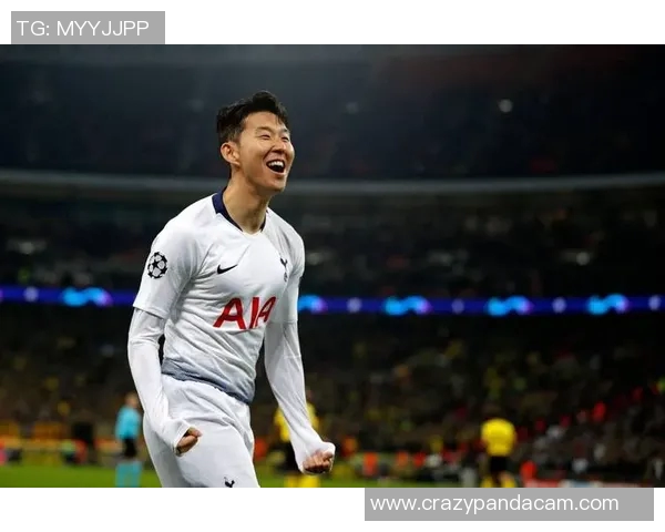 足球明星荣誉加身有哪些重要奖项和成就值得关注 足球明星荣誉加身有哪些重要奖项和成就值得关注